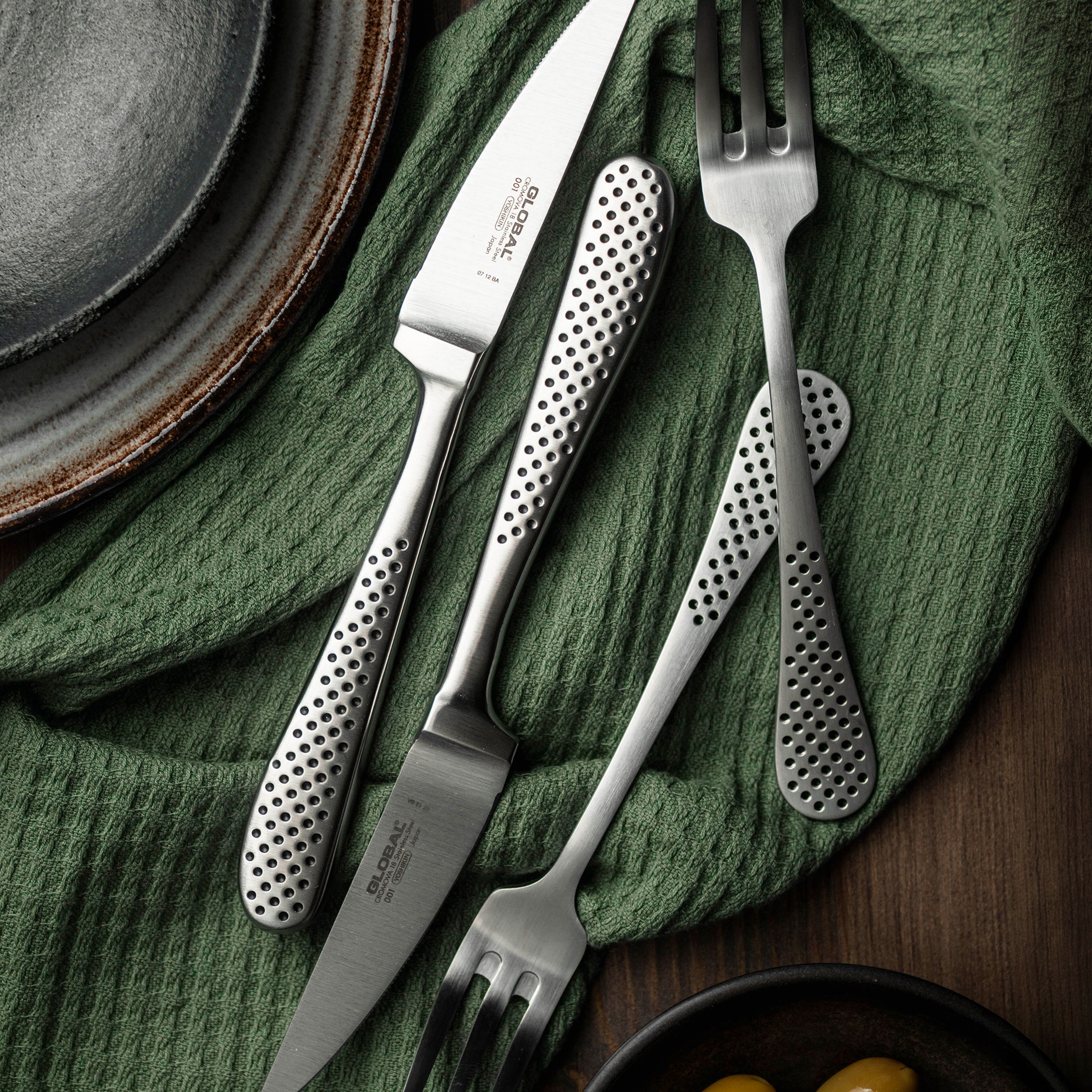 Bestikksett, 2 gafler + 2 kniver