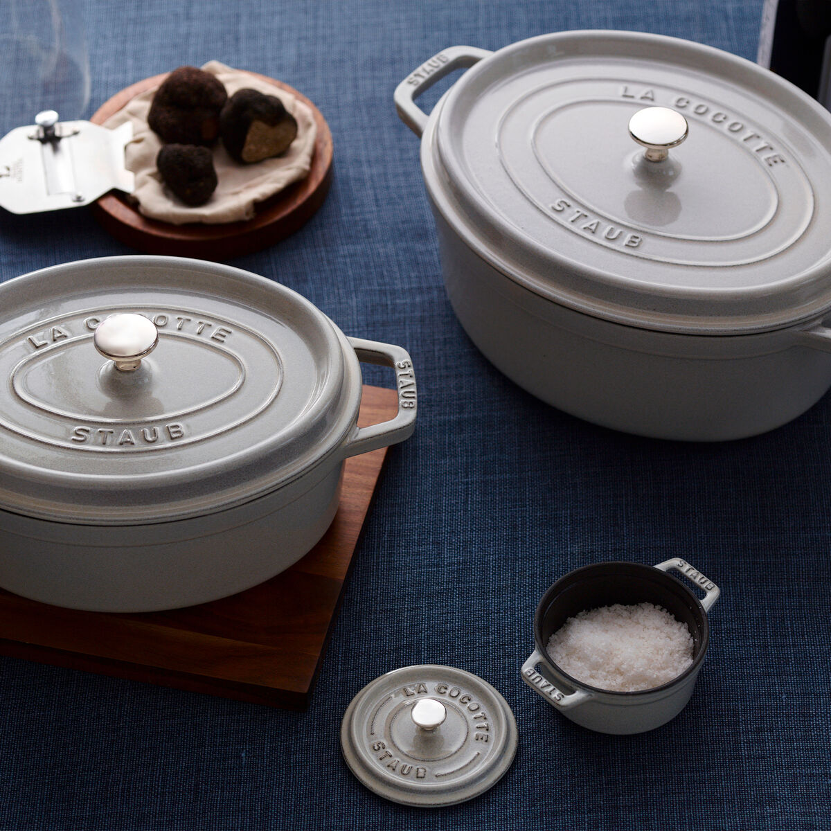 La Cocotte oval gjutjärnsgryta 33 cm / 6,7 liter, white truffle
