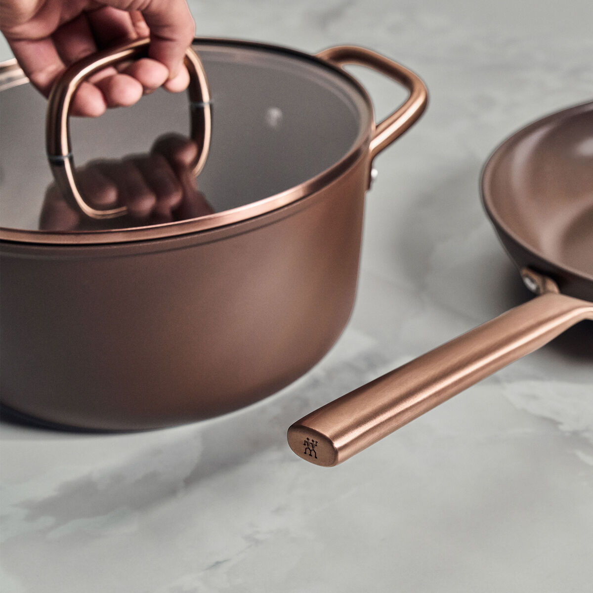 ZWILLING Milano gryte med glasslokk 24 cm, brun