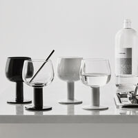 Fars Glas vinglas 40 cl 4-pack, vit/svart