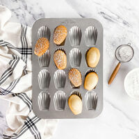 Bakform madeleinekakor 16 st, aluminiserat stål