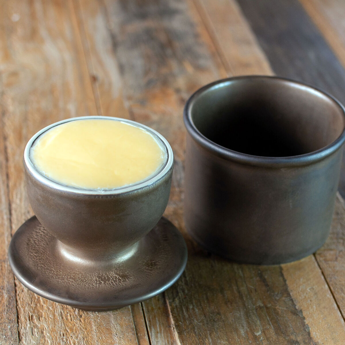Reactive Glaze smörklocka, matte bronze