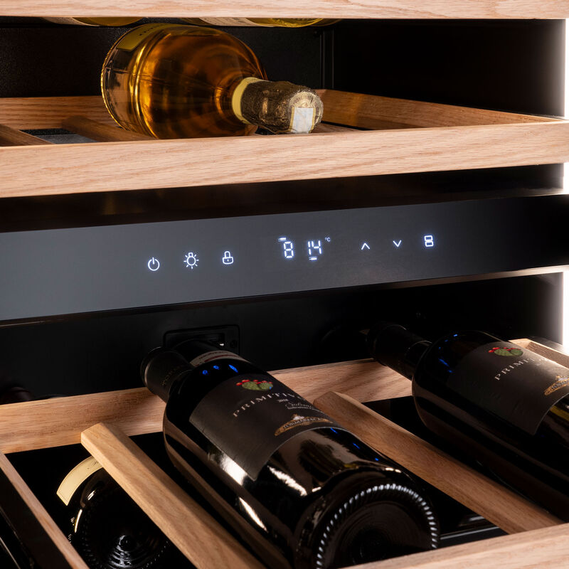 Modern Series integrert vinskap, svart