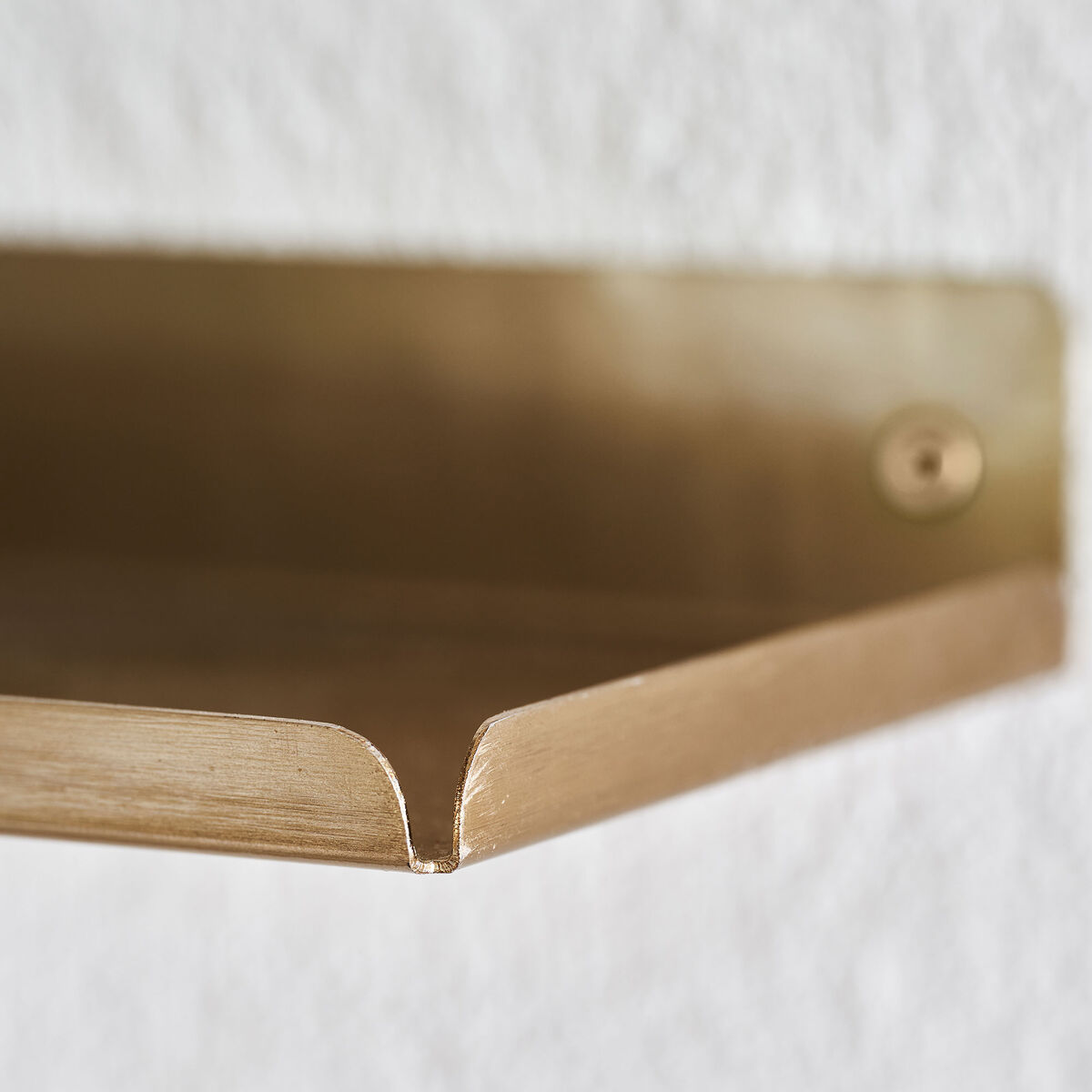 House Doctor Ledge Vægghylde 80 cm, messing