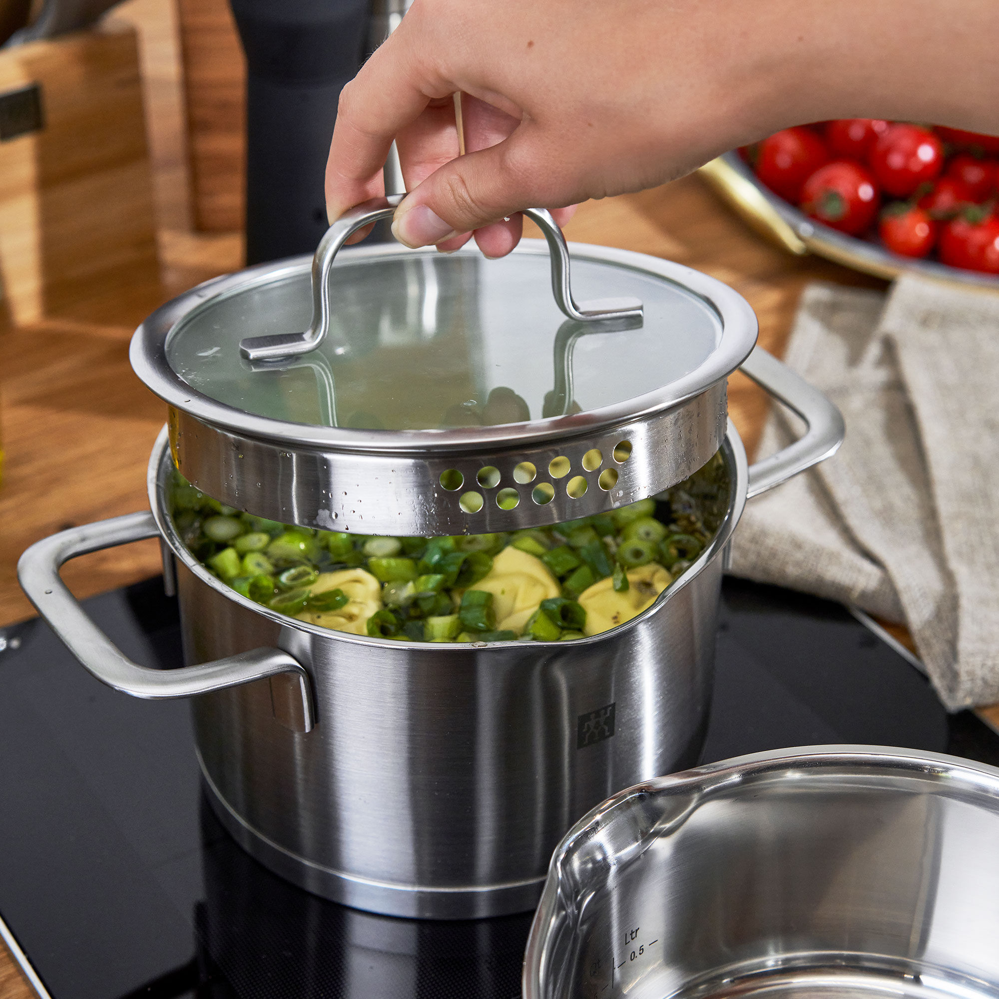 TrueFlow True Flow grytset 4 delar + 4 lock, rostfritt stål