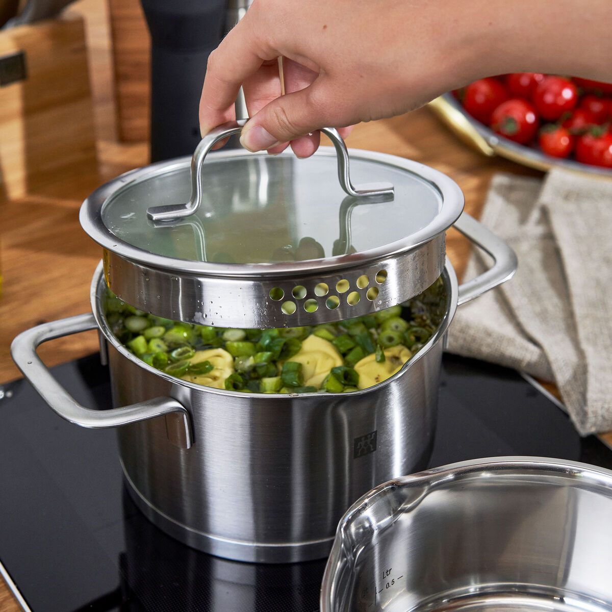 TrueFlow True Flow grytset 4 delar + 4 lock, rostfritt stål