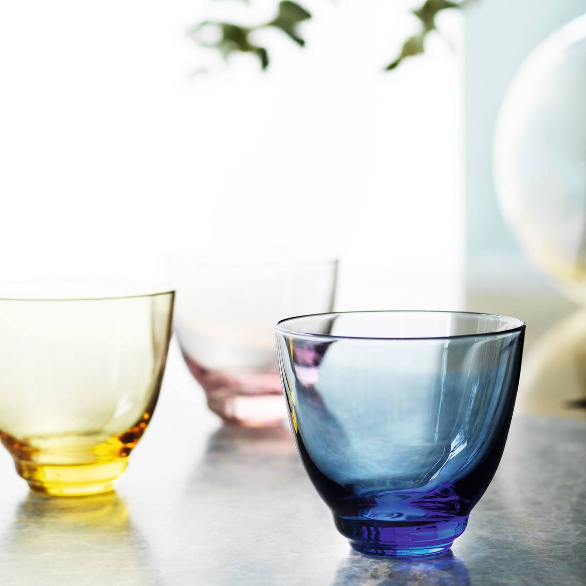 Flow vattenglas 35 cl., bärnsten