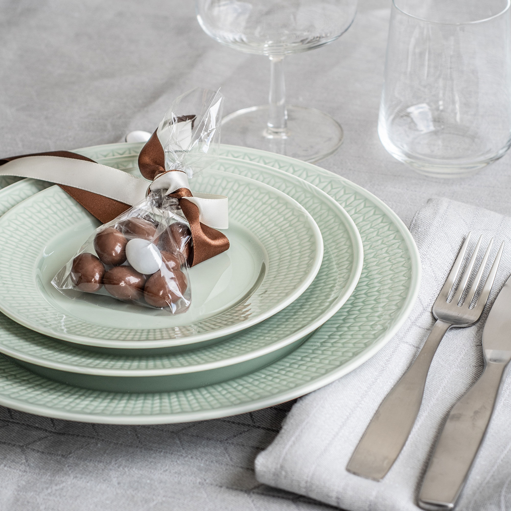 Swedish Grace Äng Tallrik 17 cm., porslin