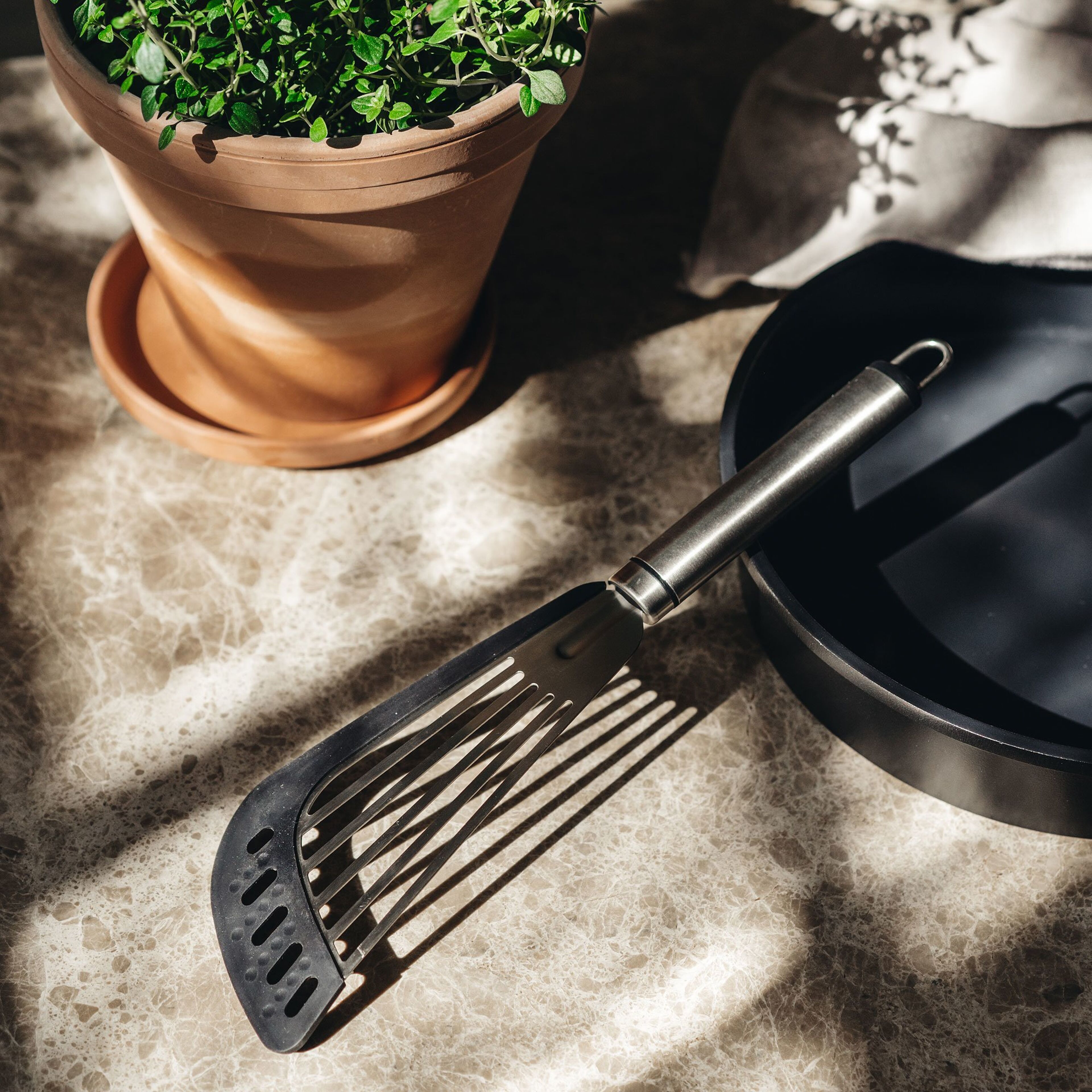 heirol-steely-stegespade-he-81221-67019-2