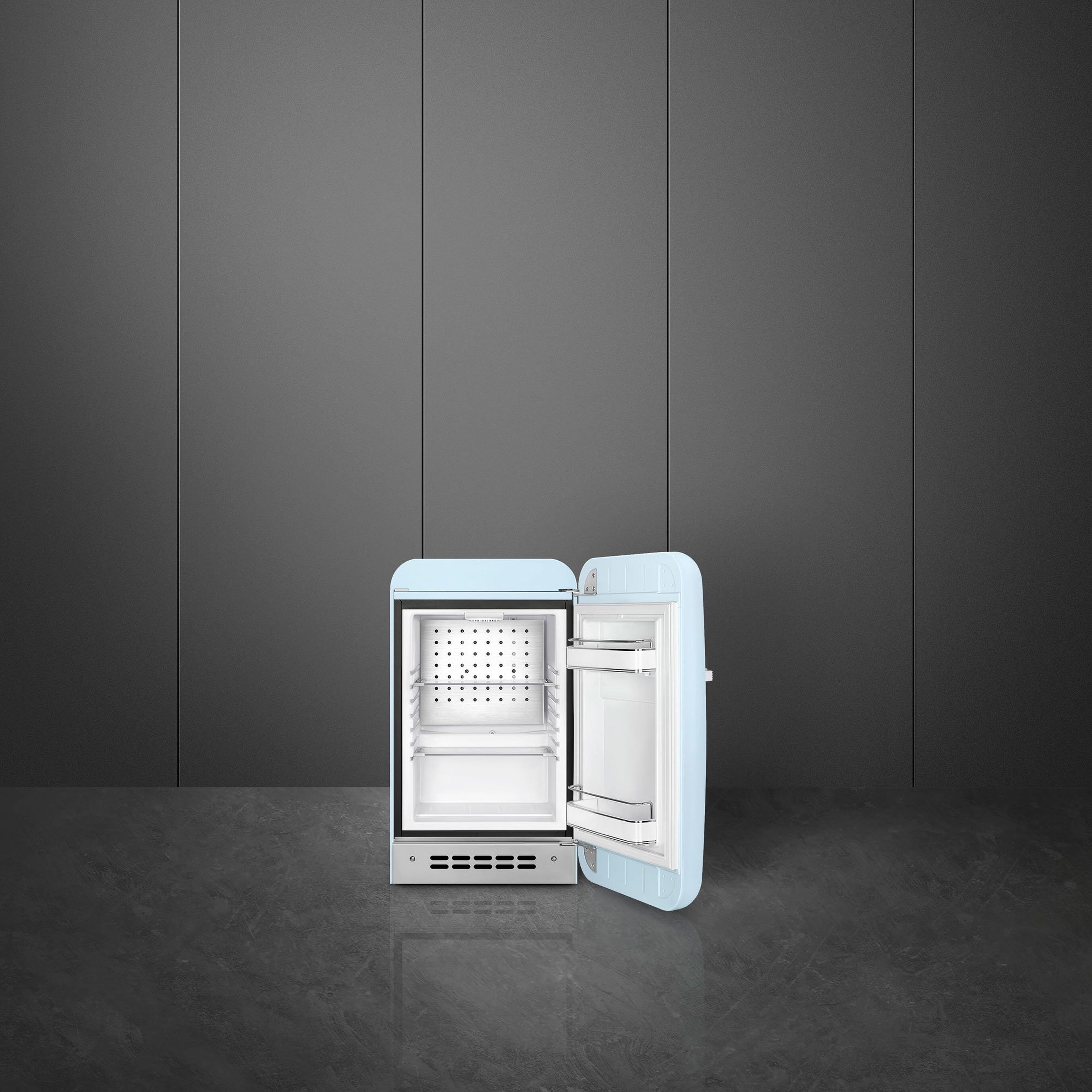 smeg-fab5rpb5-hoejrehaengslet-koeleskab-pastelblaa-fab5rpb5-47234-3