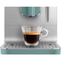 BCC02EGMEU Espressomaskin med melkeskummer, smaragd grønn