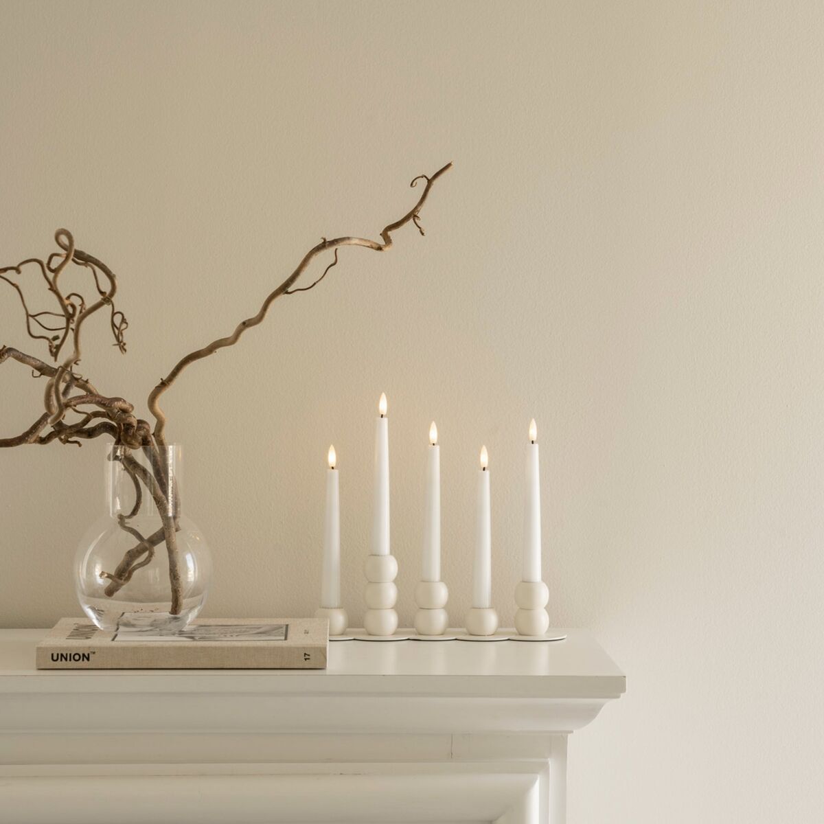Lykke LED adventtikynttelikkö, valkoinen