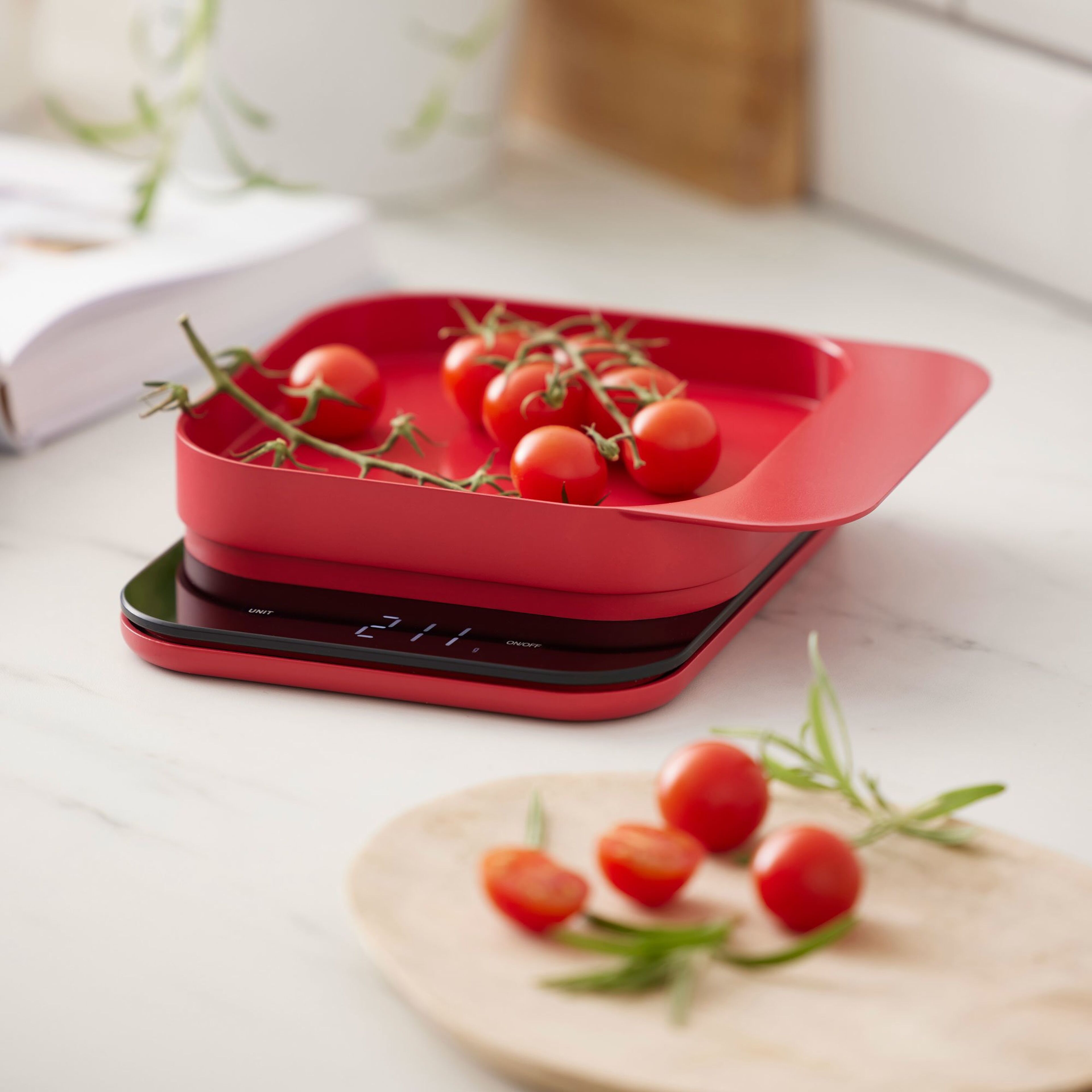 rosti-koekkenvaegt-mensura-roed-25678-57305-5