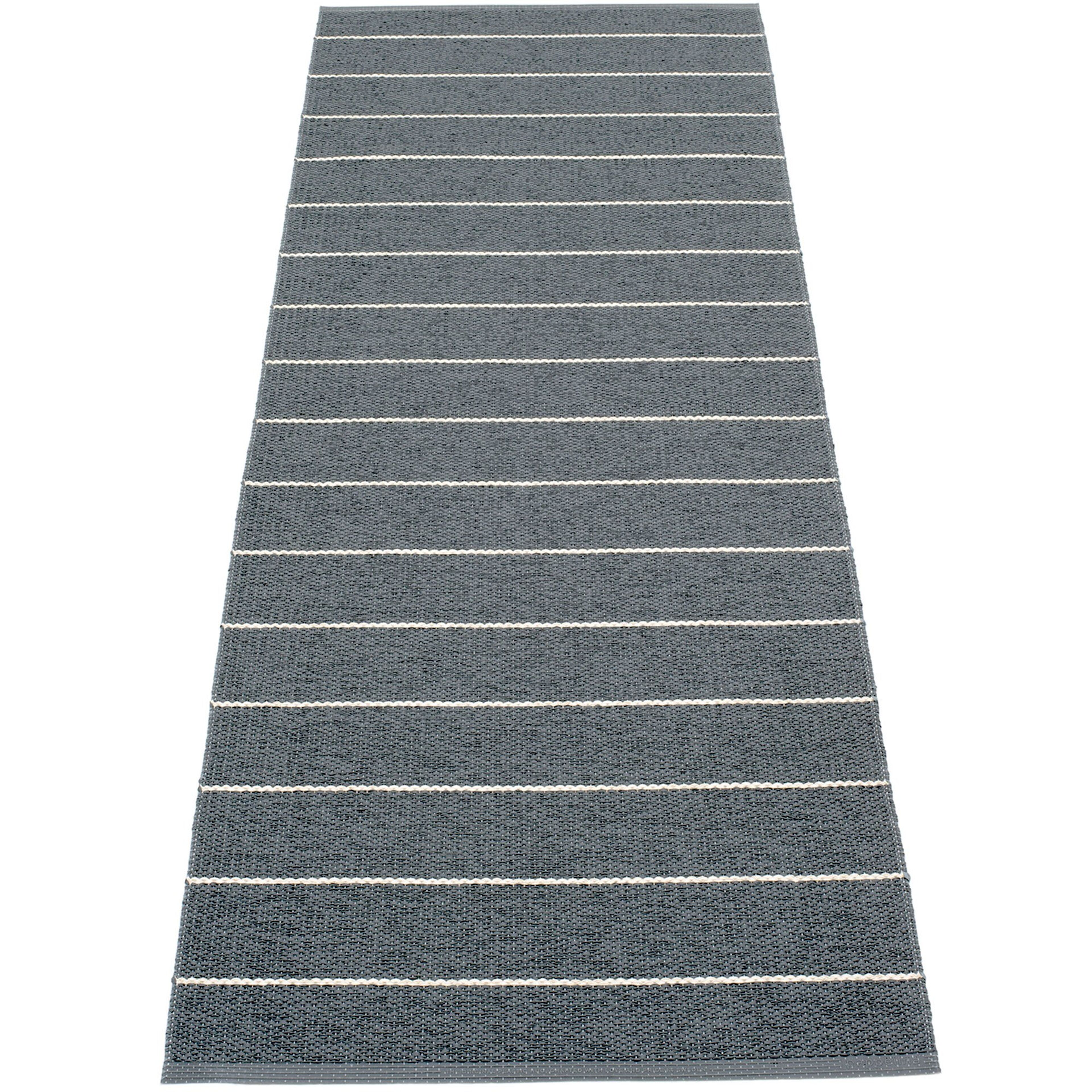 pappelina-gulvtaeppe-carl-granit-storm-ca9e727-51412-2