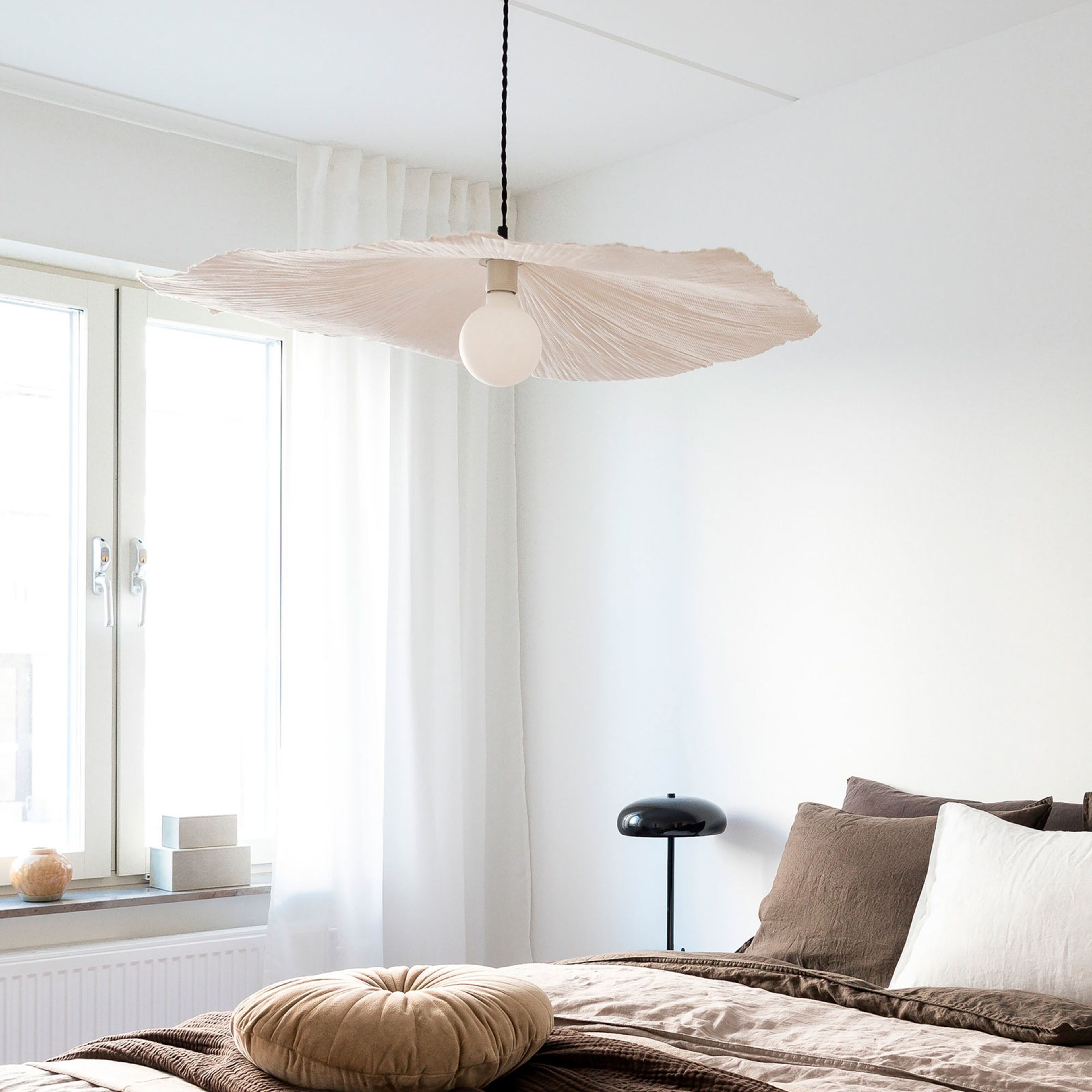 globen-lighting-tropez-pendel-82-cm-171020-44630-3