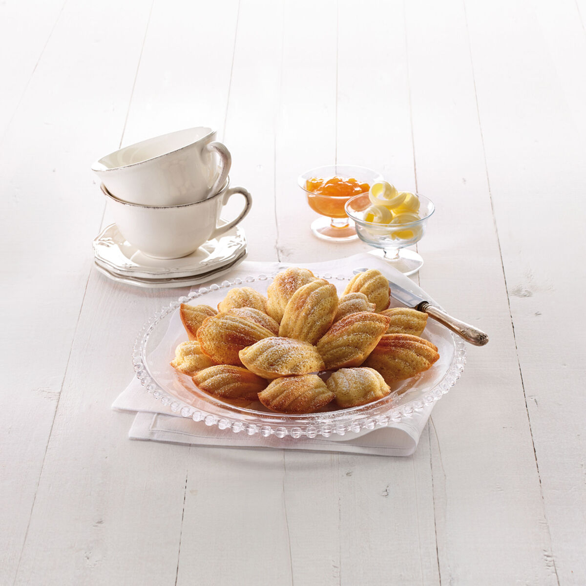 Lékué Madeleines silikonform 9 hull, svart