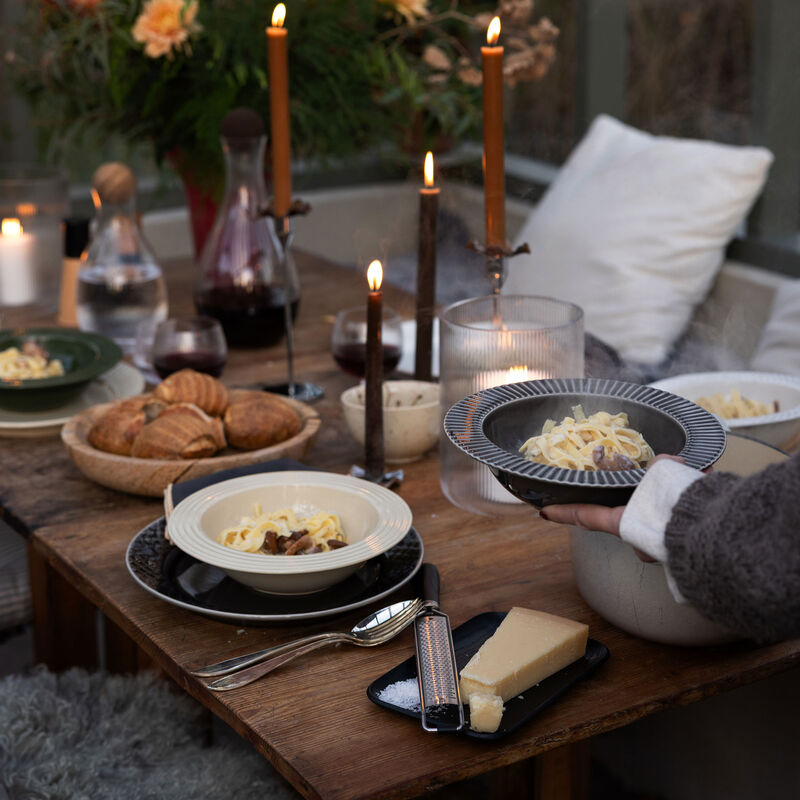 Coffee & More dyp tallerken, beige