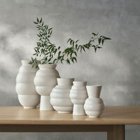 Knabstrup Tortus Archie Vas 21 cm, vit