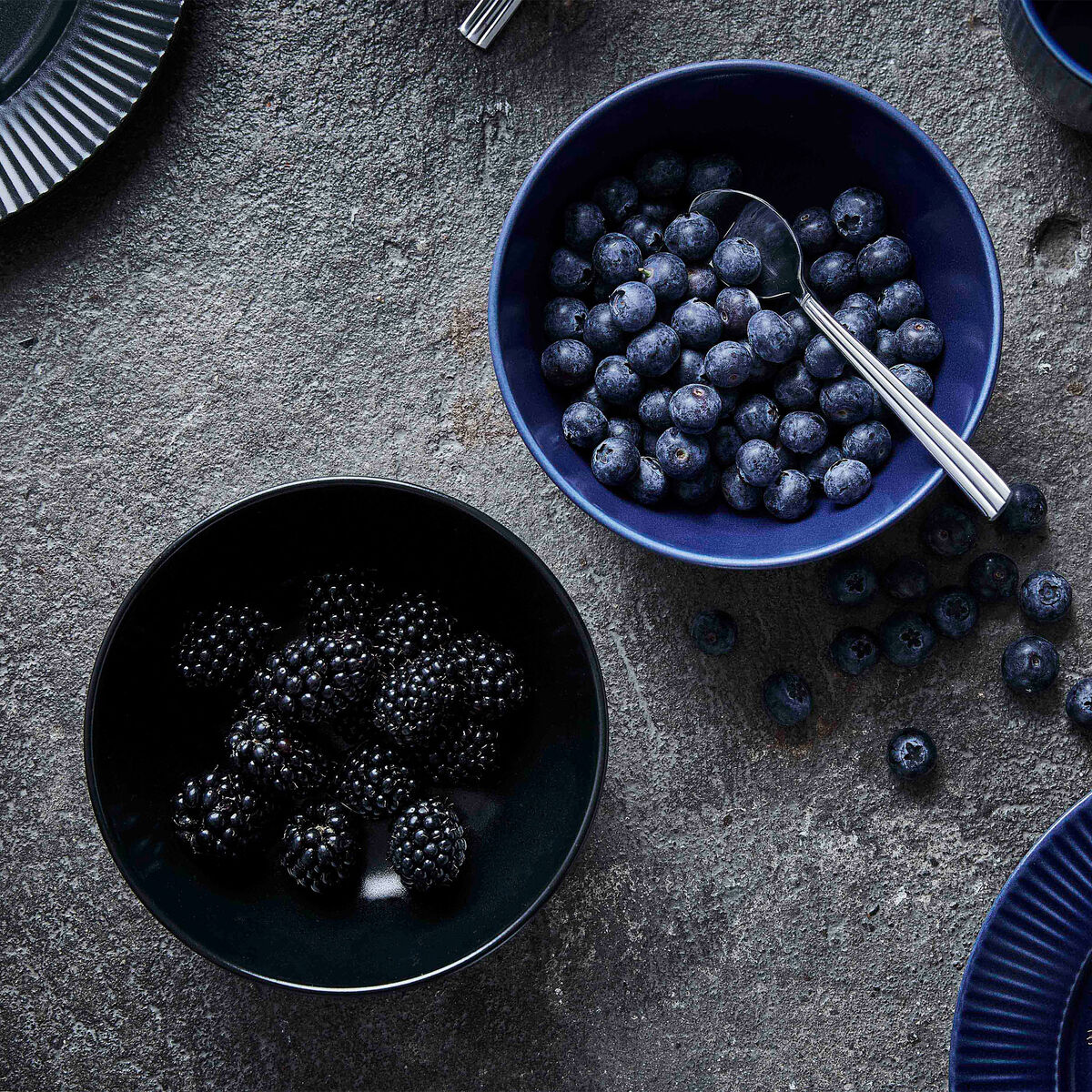 Skål 14,5 cm Svart Stengods