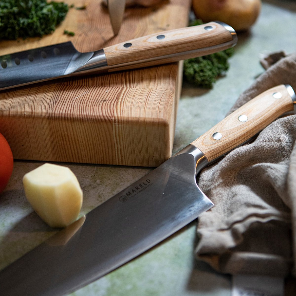 Knivsett med 5 kniver i europeisk tradisjon