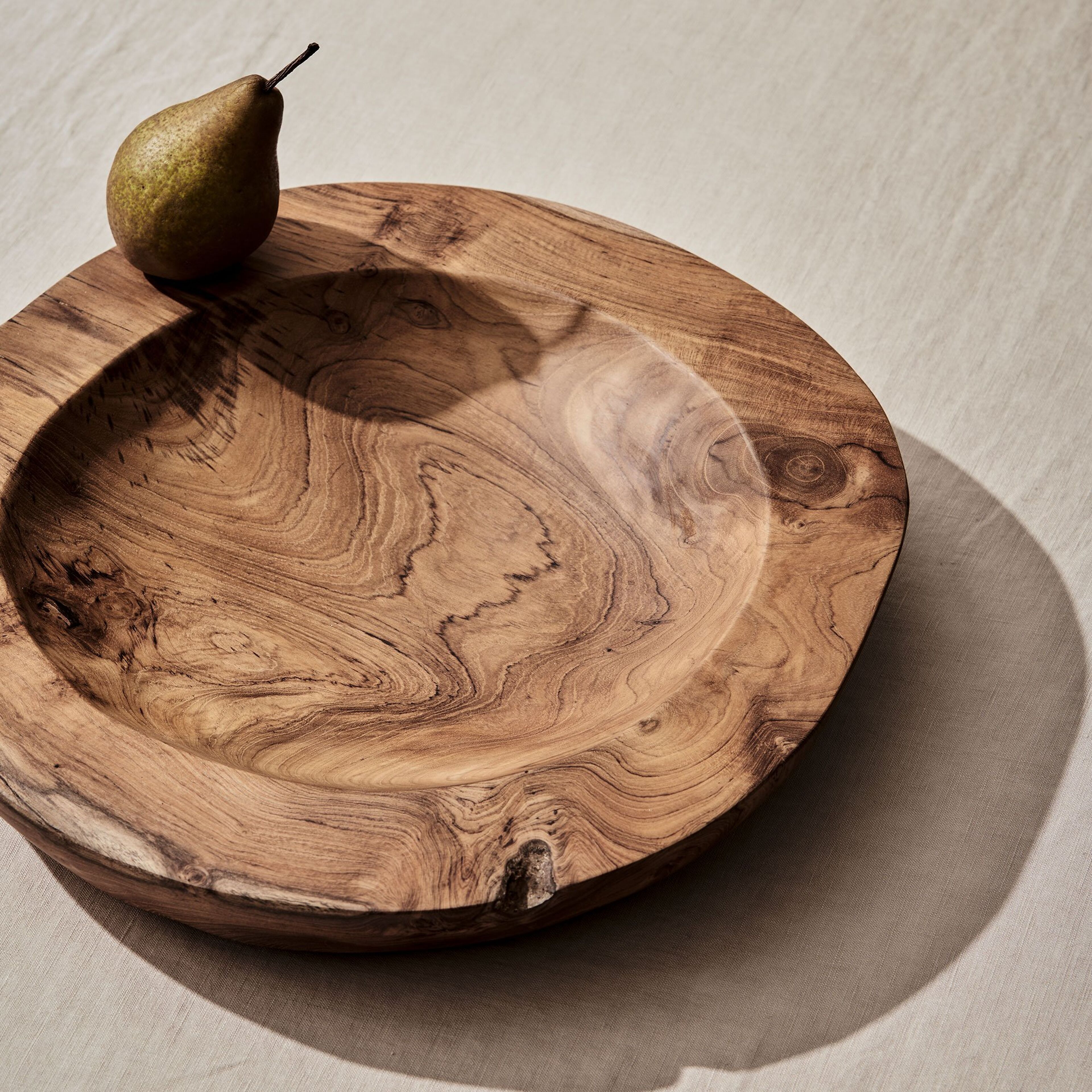 Kulho (large), tiikki