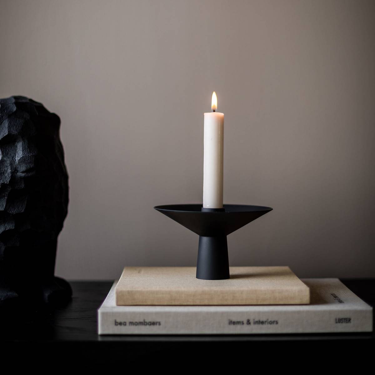 Uma Candle kynttilänjalka, black