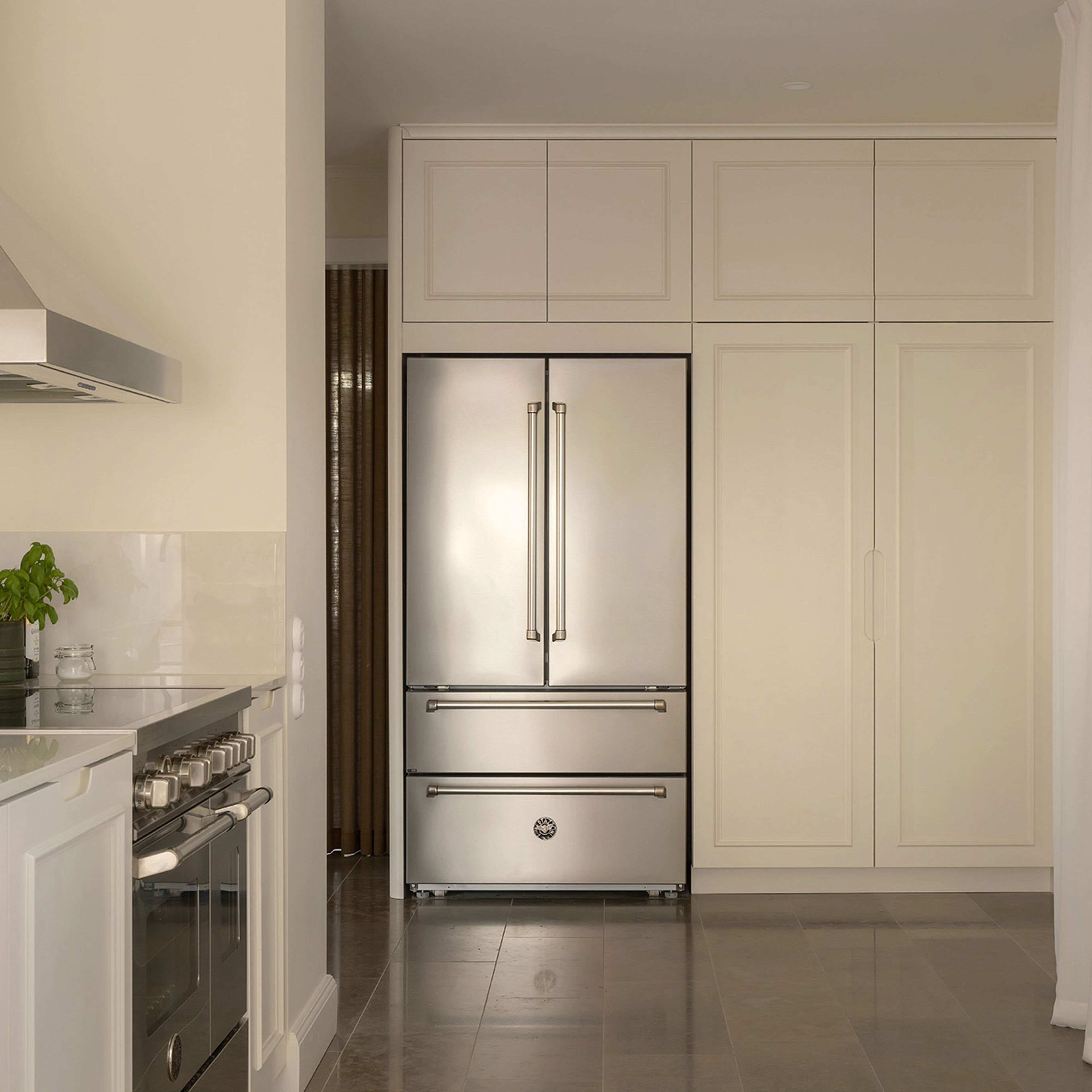 REF904FFNXTC Master Side-by-side kyl/frys + ismaskin