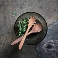 RAW-salaattiottimet, teak, kaksi osaa 