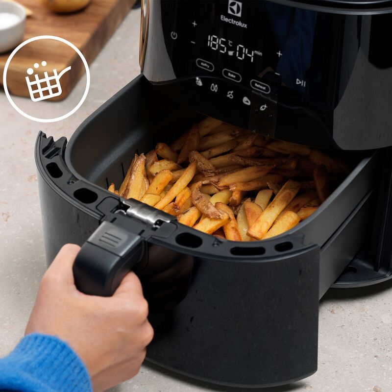 700s EAF7B airfryer 7 liter, black glossy