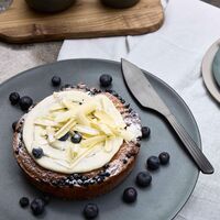 Aida RAW Tårtkniv, mattsvart