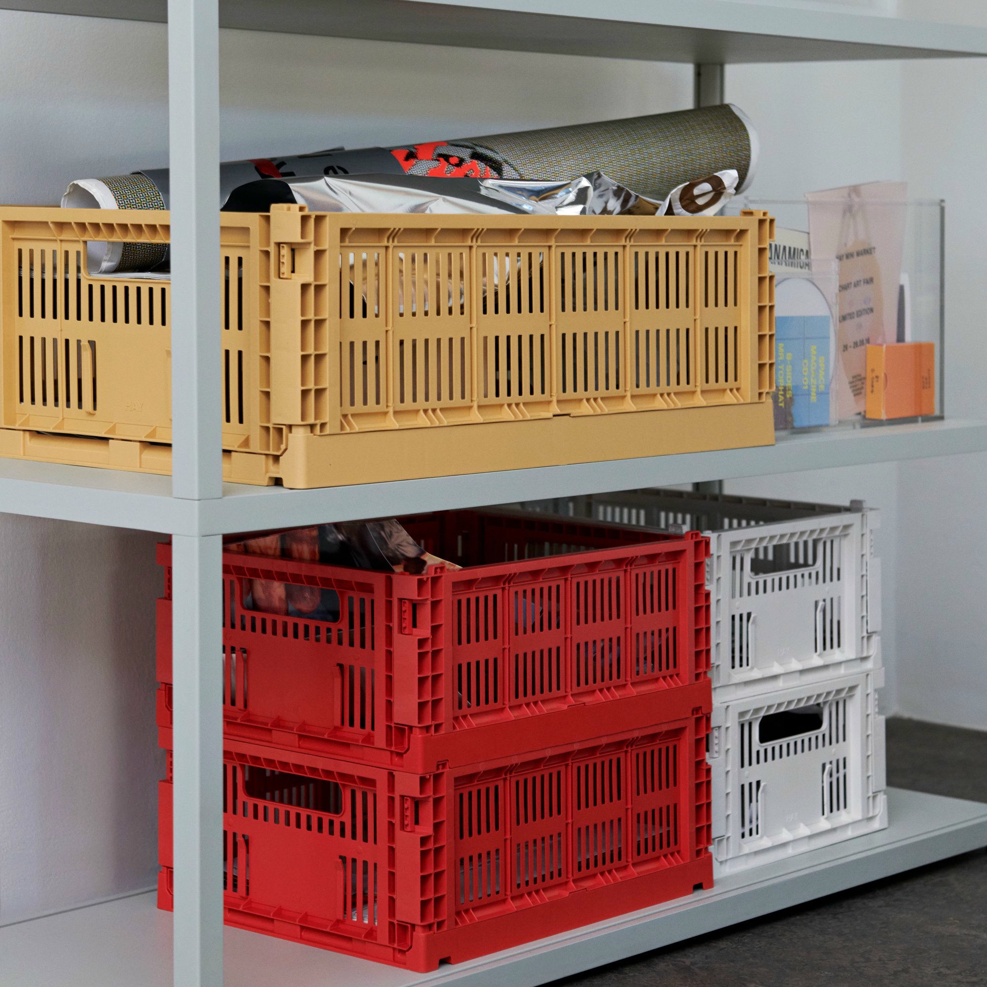 Alternativ bild 1 för HAY Colour Crate förvaringslåda medium, off white