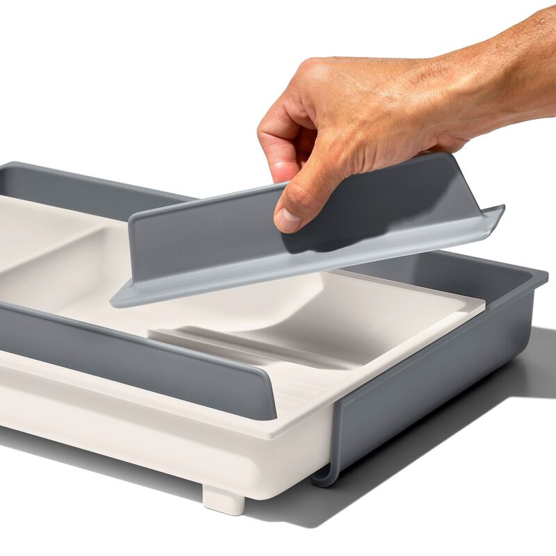 Säädettävä vetolaatikon jakaja