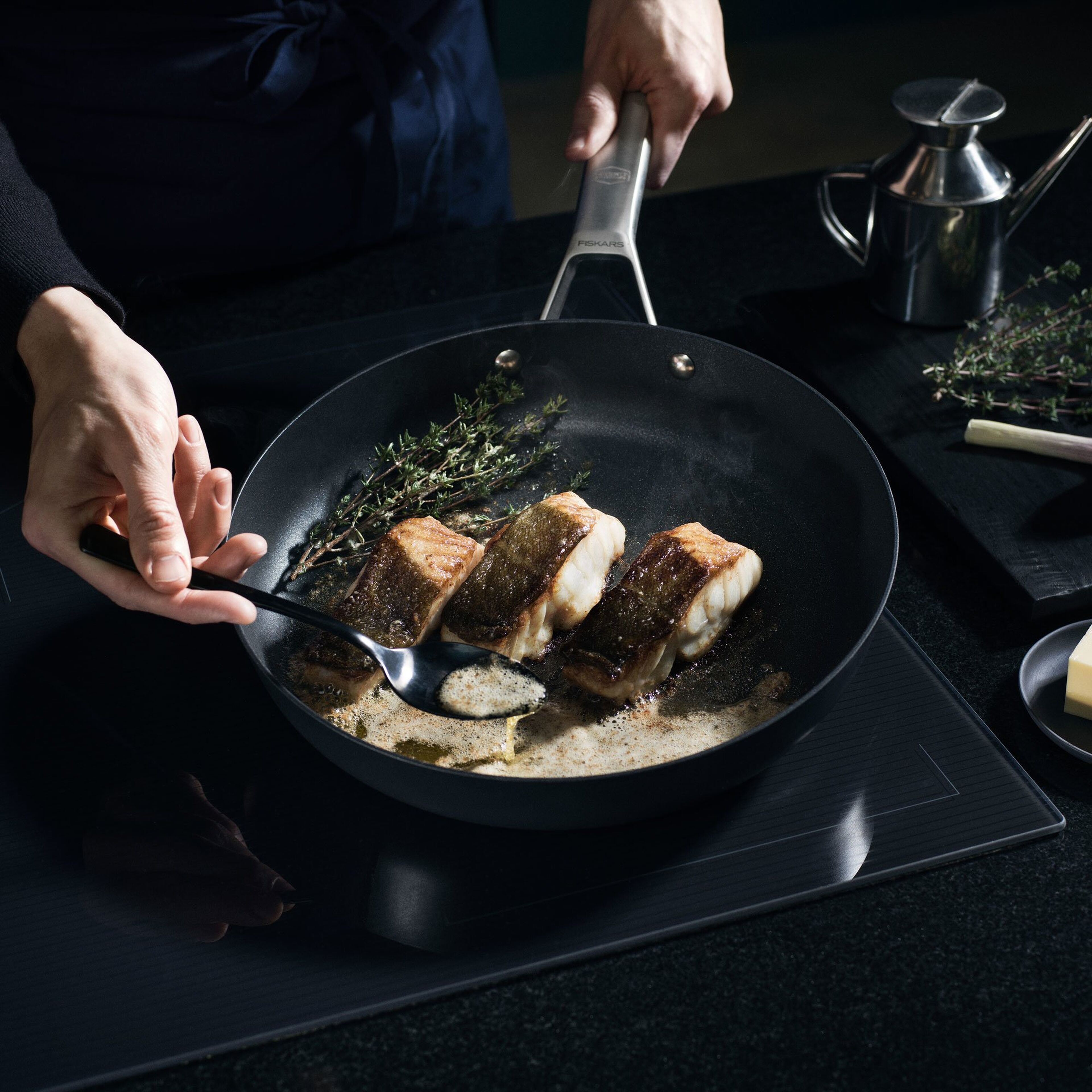 fiskars-taiten-stegepande-28-cm-1066948-63429-5