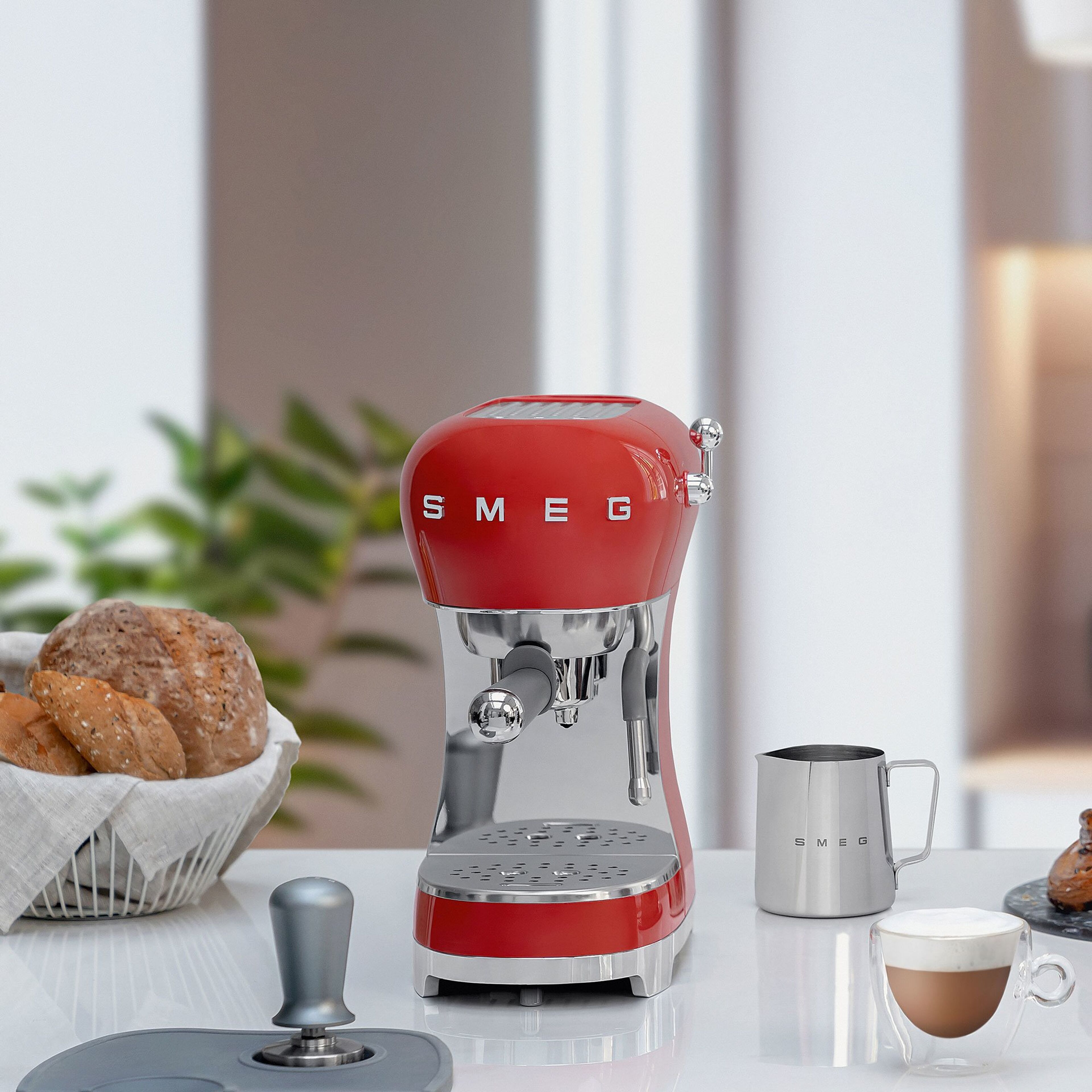 smeg-ecf02rdeu-59441-6