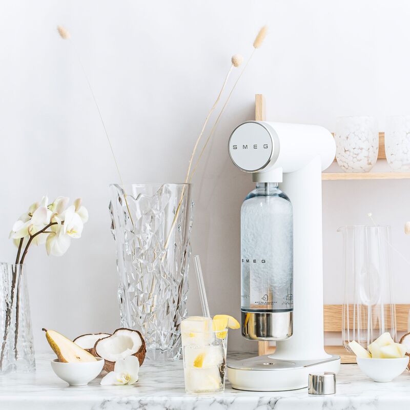 Hiilihapotuslaite, matta valkoinen