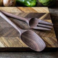 Salatbestik, valnød