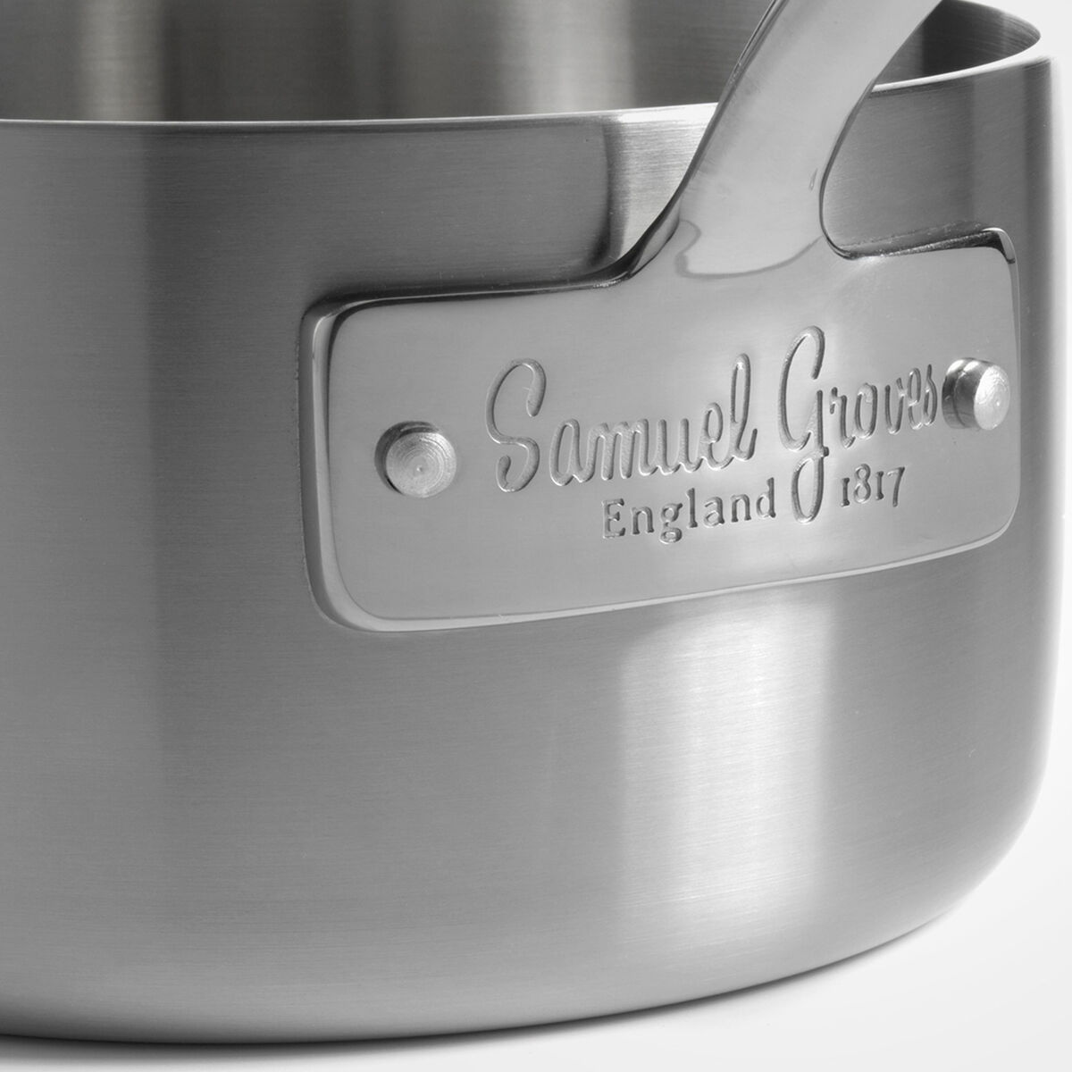 Kastrull + lock 2 liter