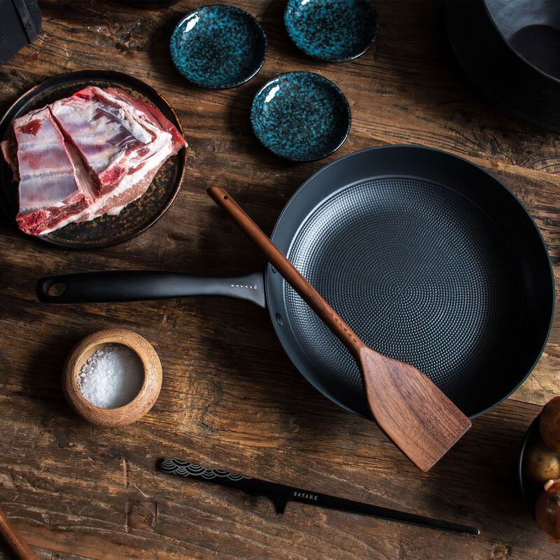 Stegepande 28 cm, letvægtsstøbejern