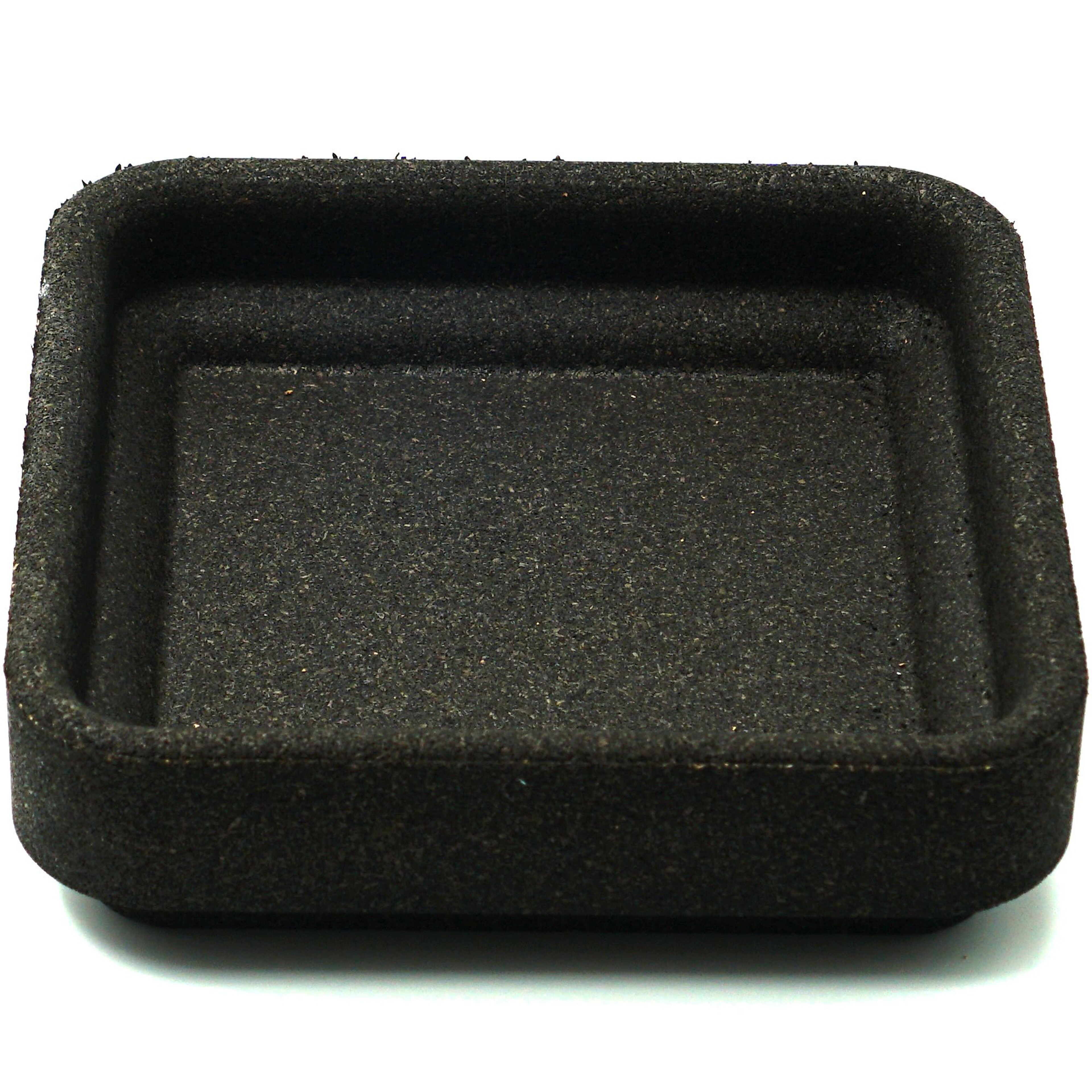 Fyran korkskål, svart