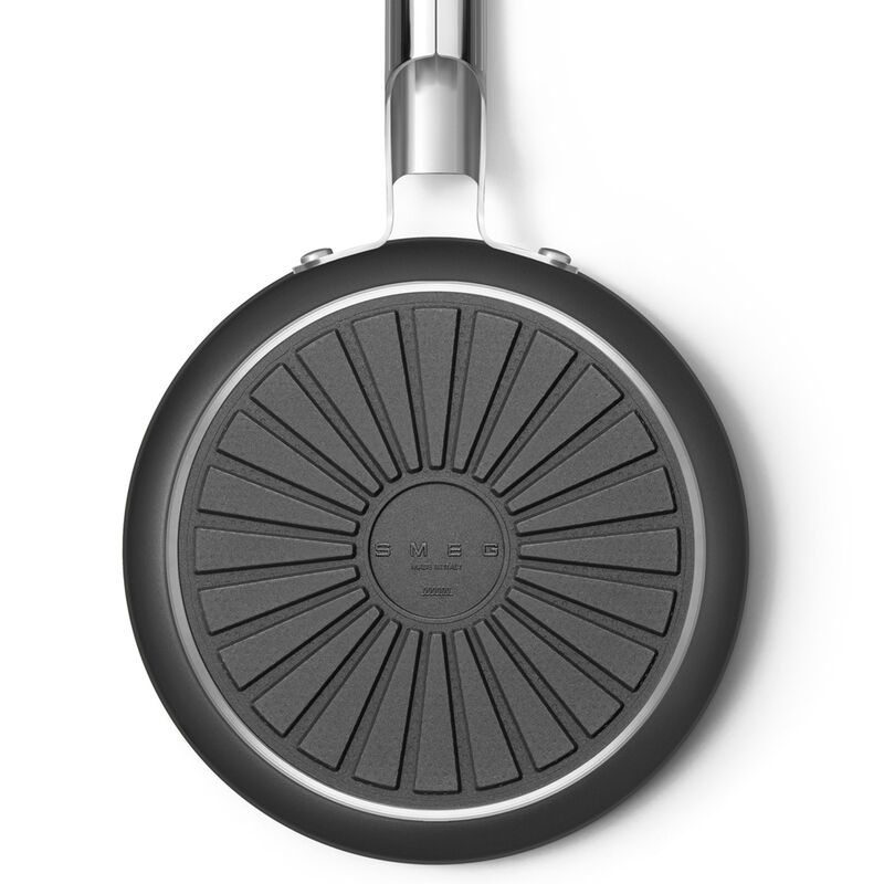 Såskastrull 20 cm, svart