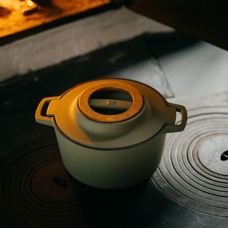 Norden valurautapata 4 litraa, nokkonen