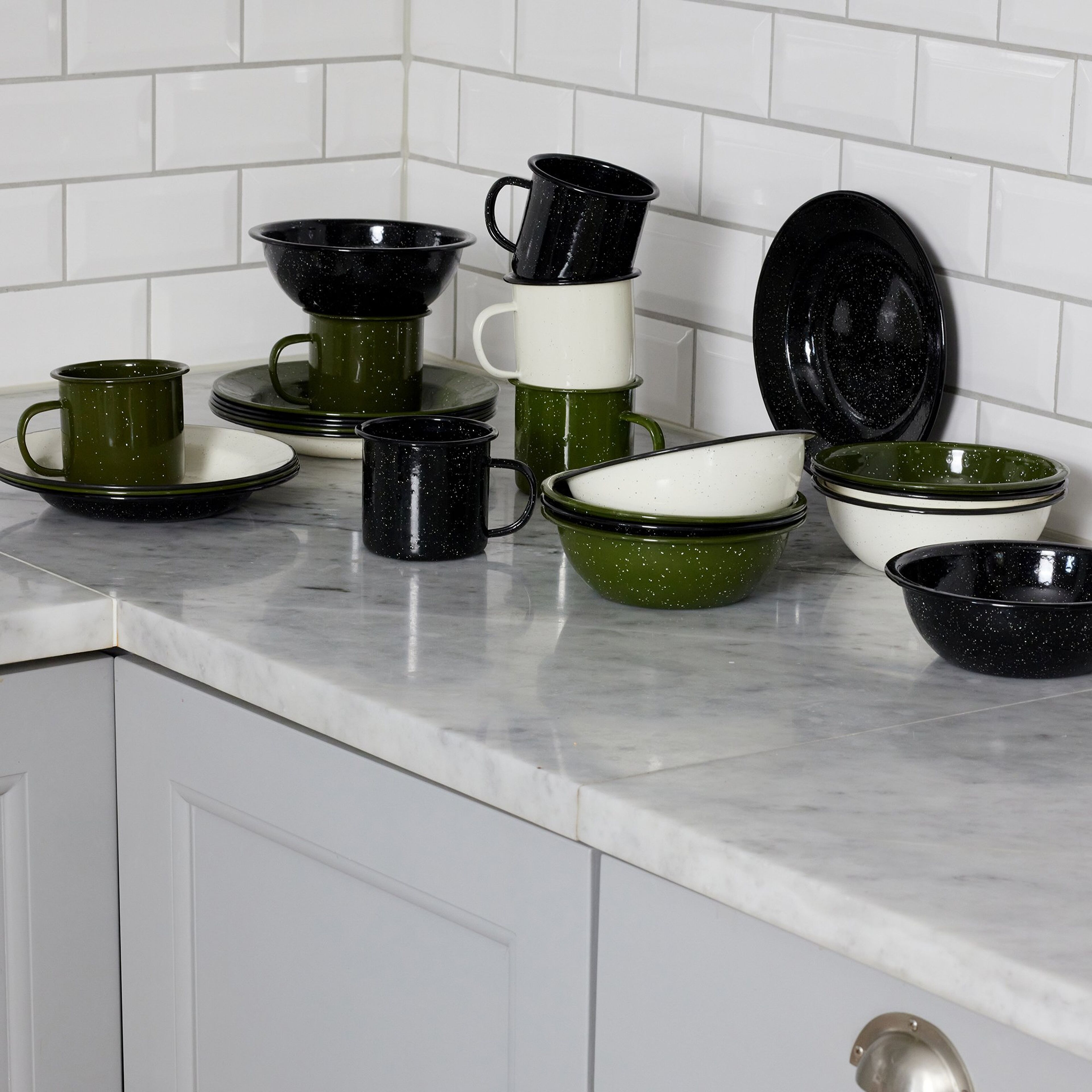 sagaform-doris-emaljeskaal-5018213-60598-2