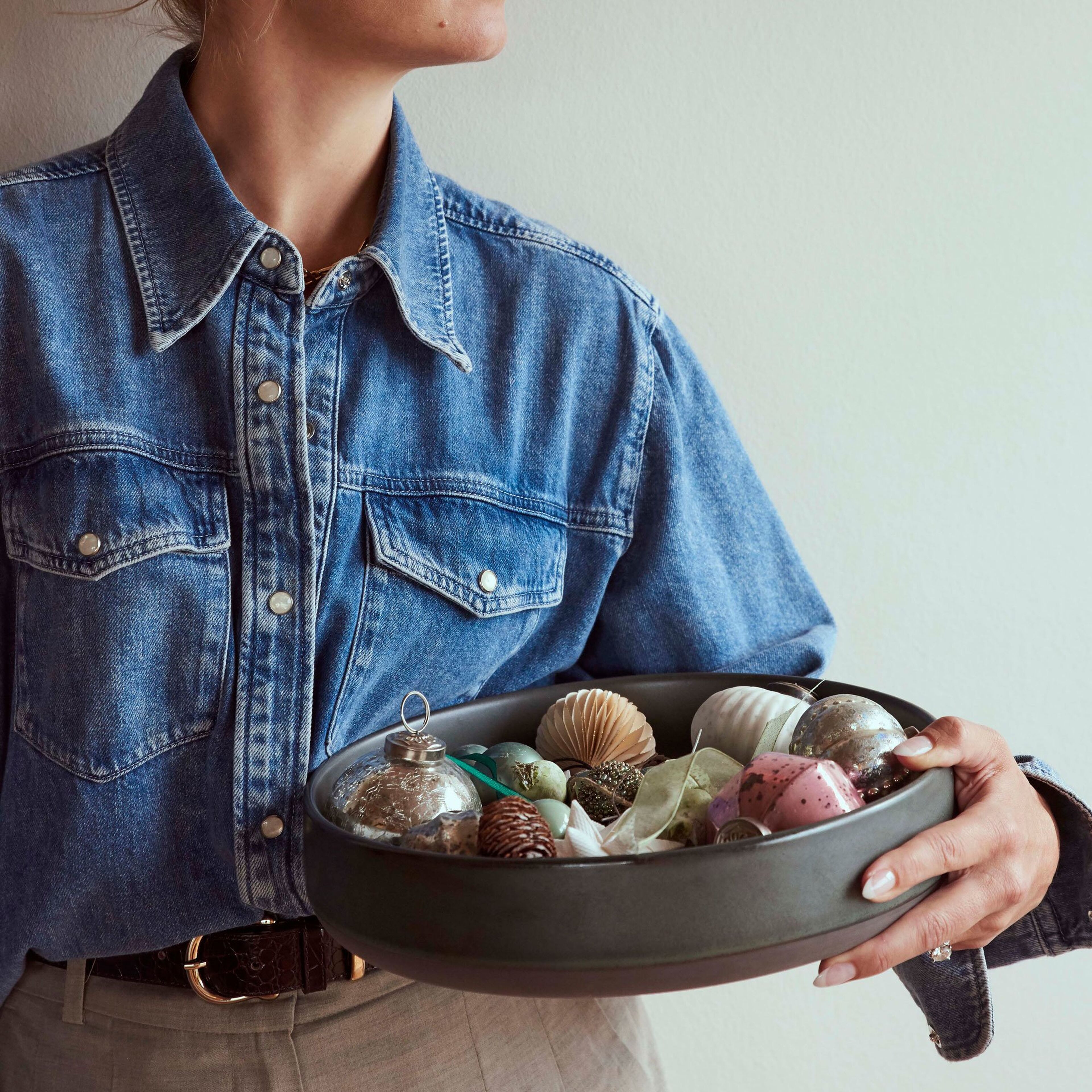 aida-raw-serveringsskaal-30-cm-northern-green-15720-55855-3