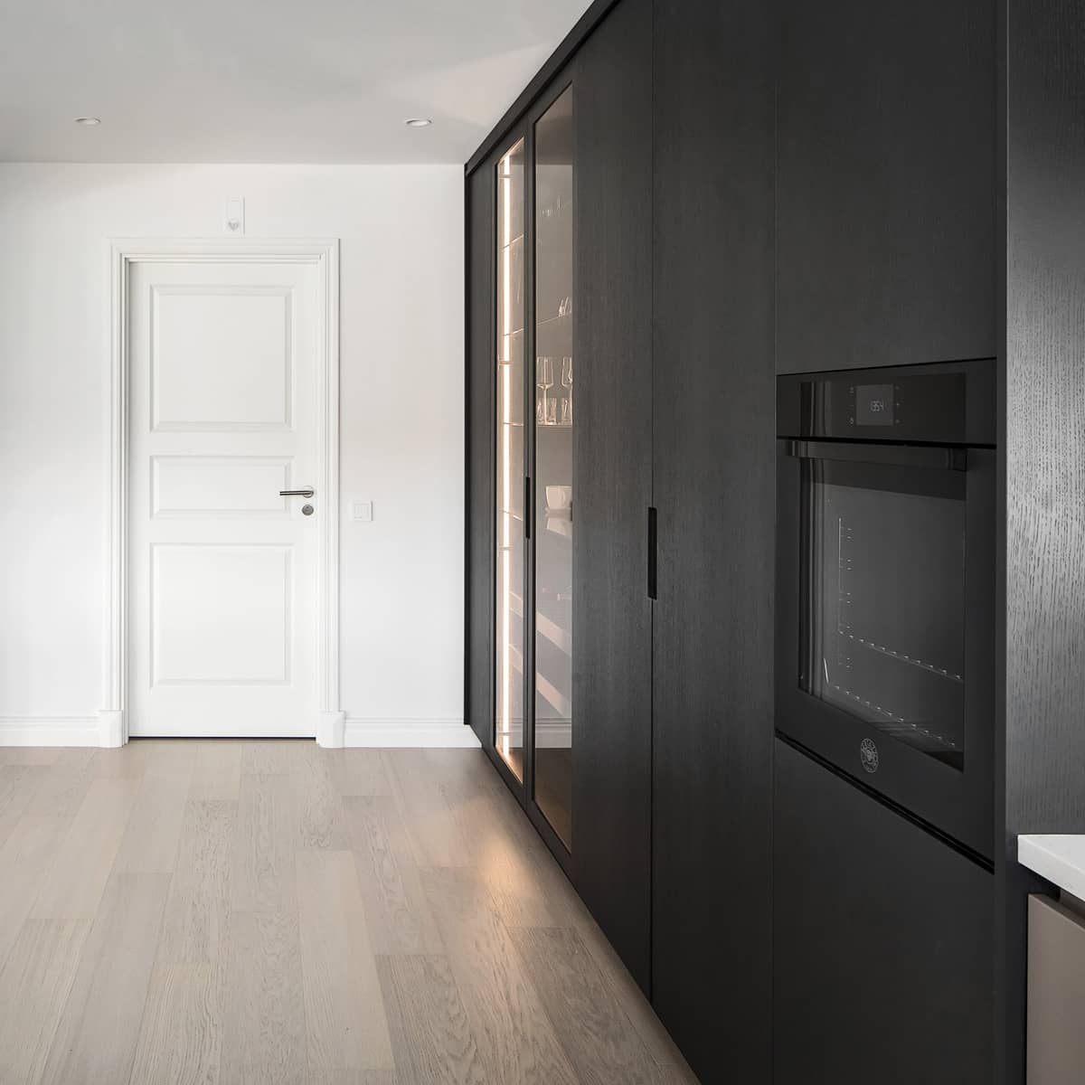 Modern F6011MODELN varmluftsugn 60 cm, carbonio