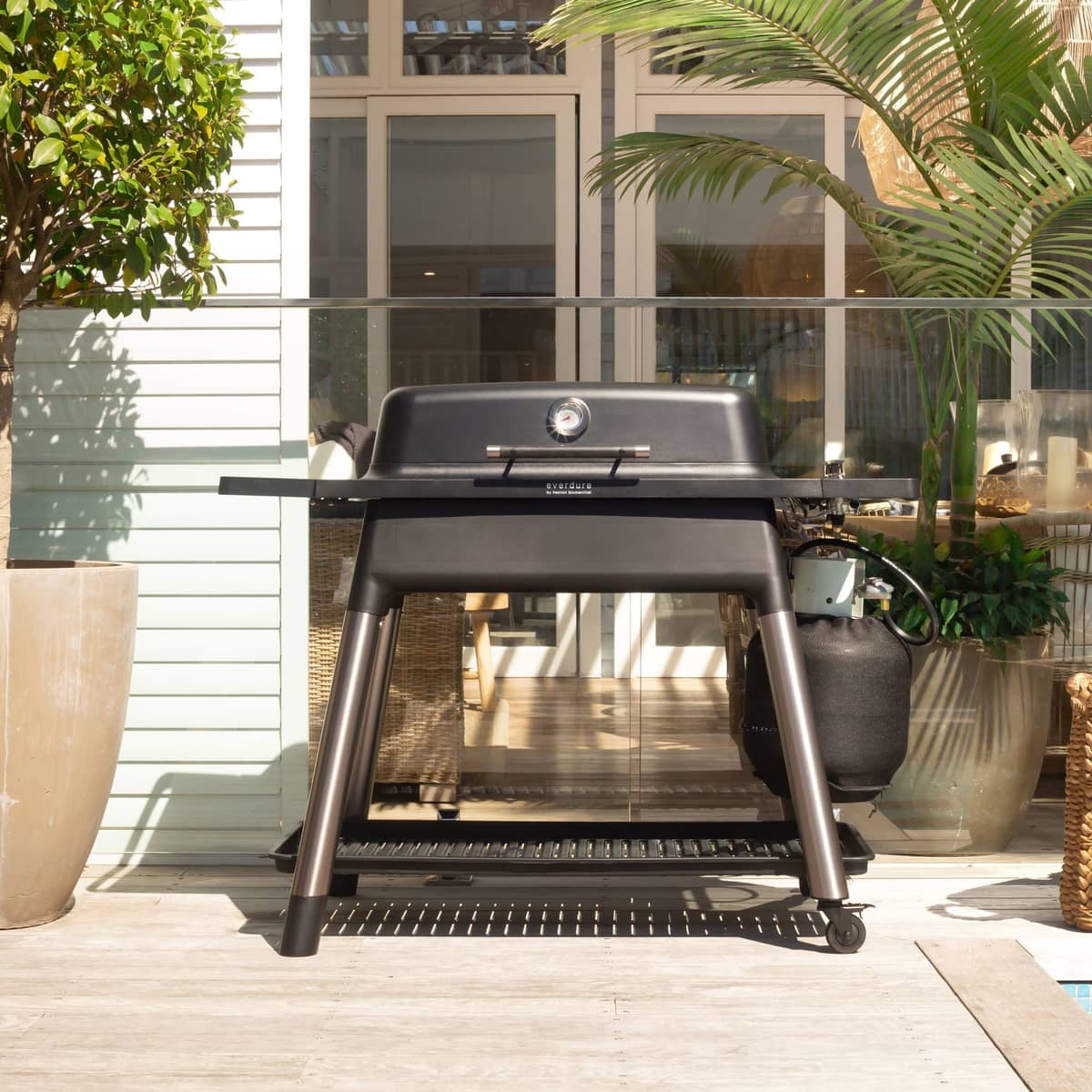Furnace gasgrill + rottiseri, mat sort