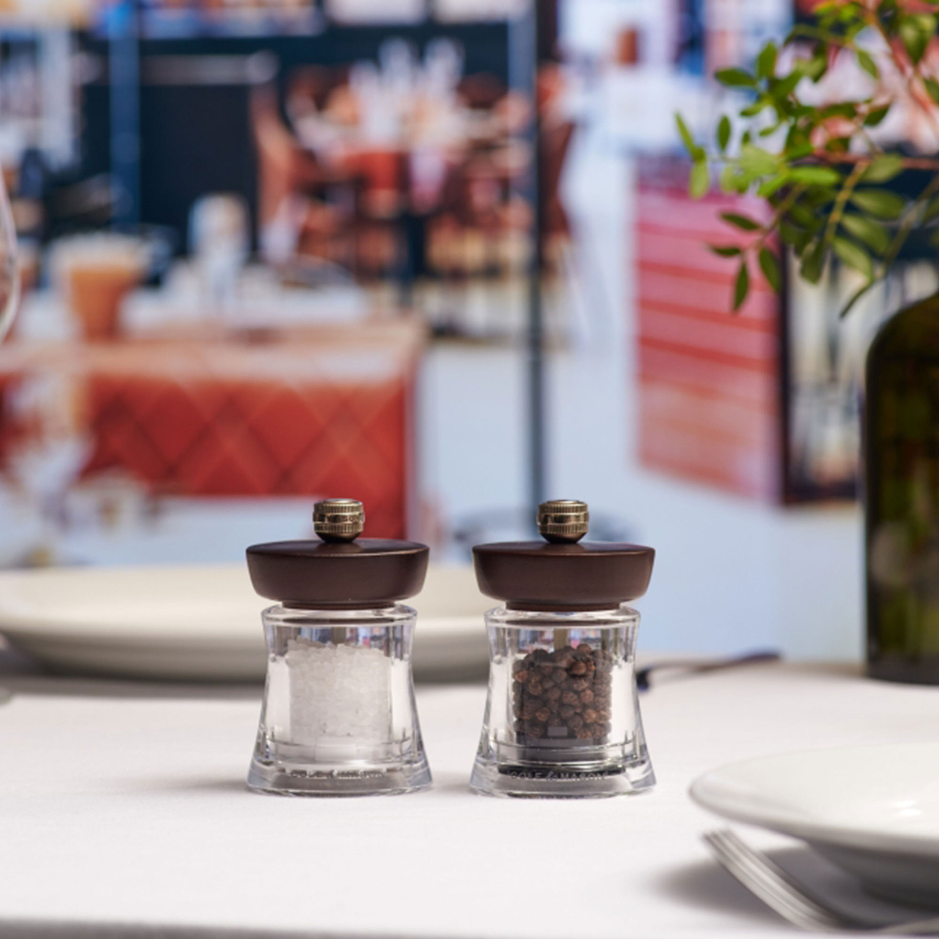 Cole & Mason Holborn Saltkværn, sort