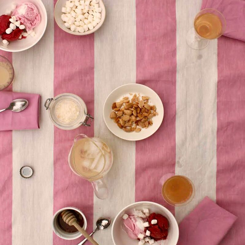 Gaia dug 145x145 cm, rosa/hvid