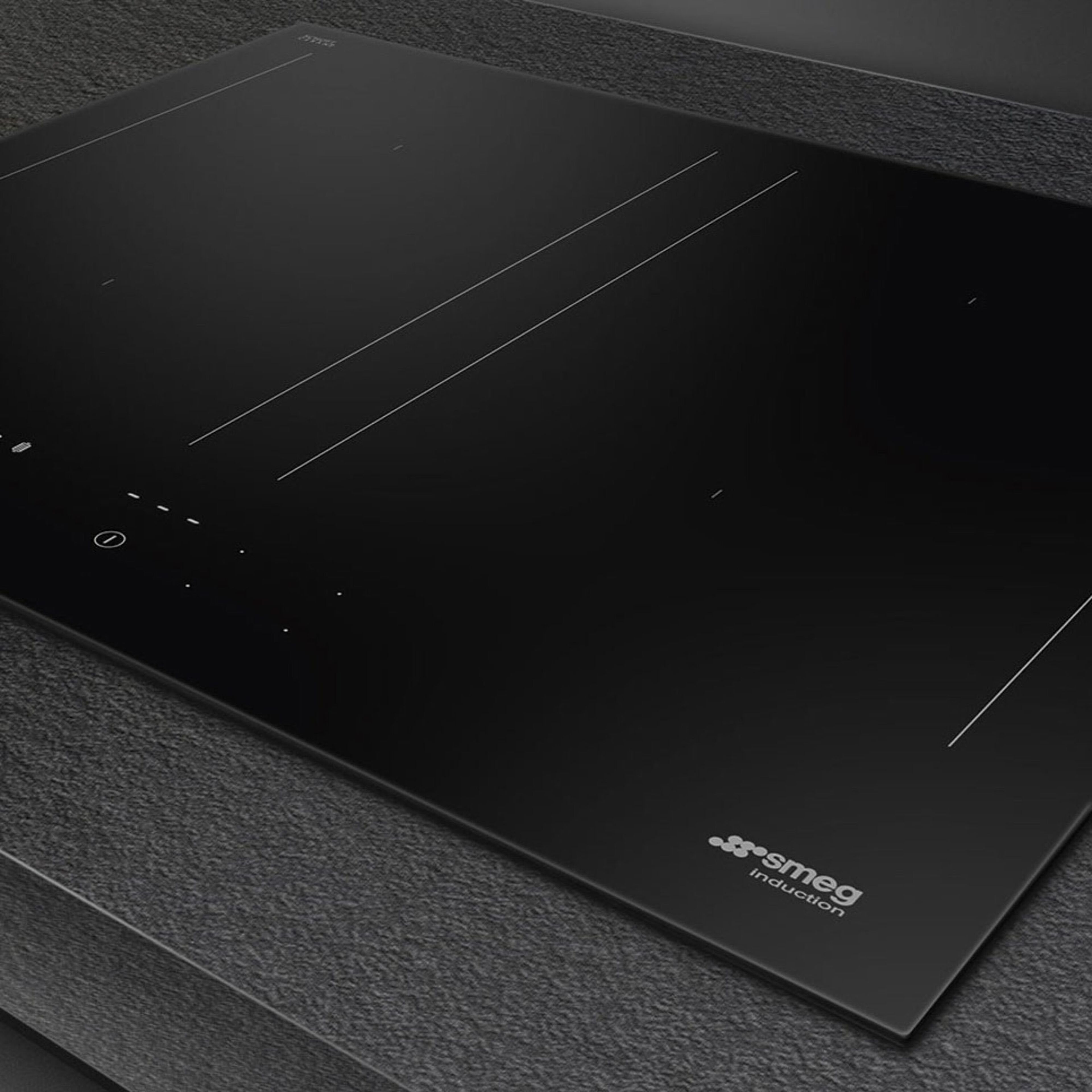 smeg-classic-emhaette-indbygget-kogeplade-indbygget-ovn-soelv-smegclassicsilver-62842-9