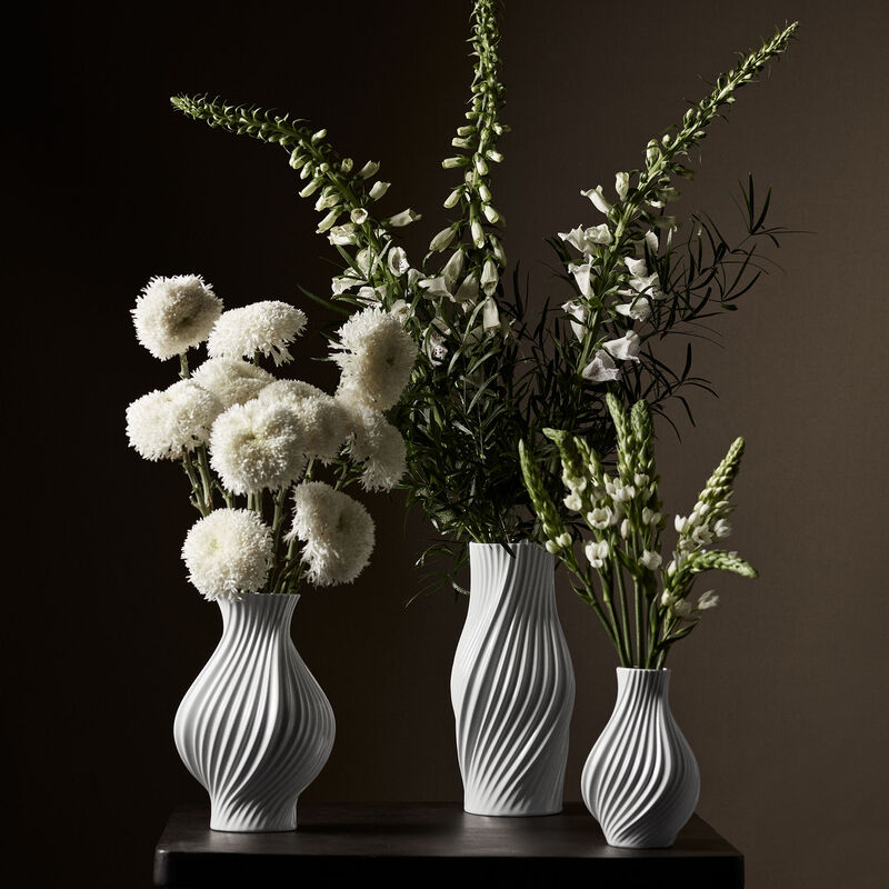 Lyngby Porcelæn Twist maljakko 25 cm, valkoinen