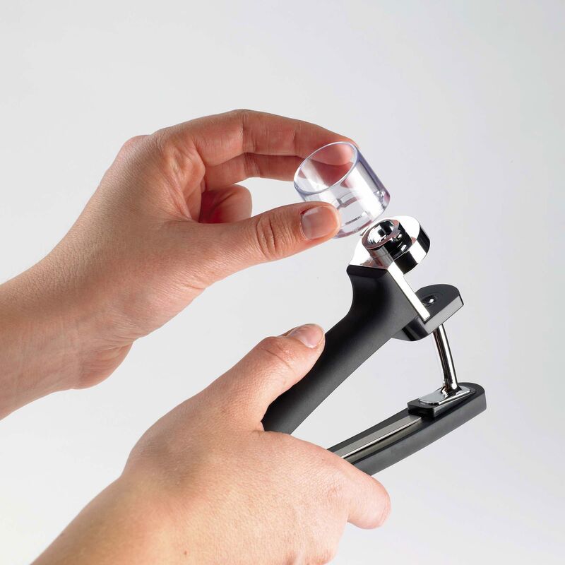 Kirsikankiven poistaja